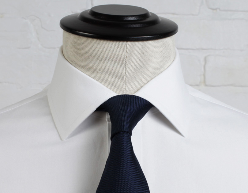 English Spread Collar Proper Cloth