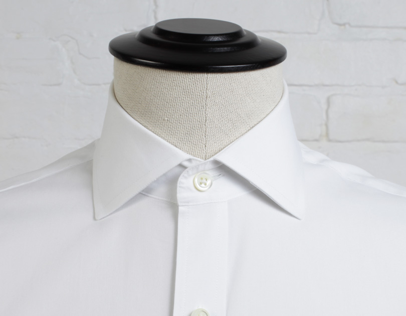 classic spread collar