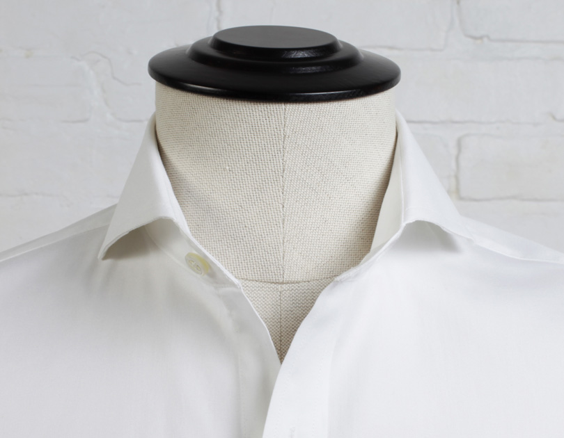 Cutaway Collar Proper Cloth